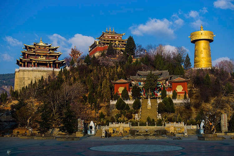 Tour Hà Nội - Trung Quốc: Lệ Giang - Shangrila
