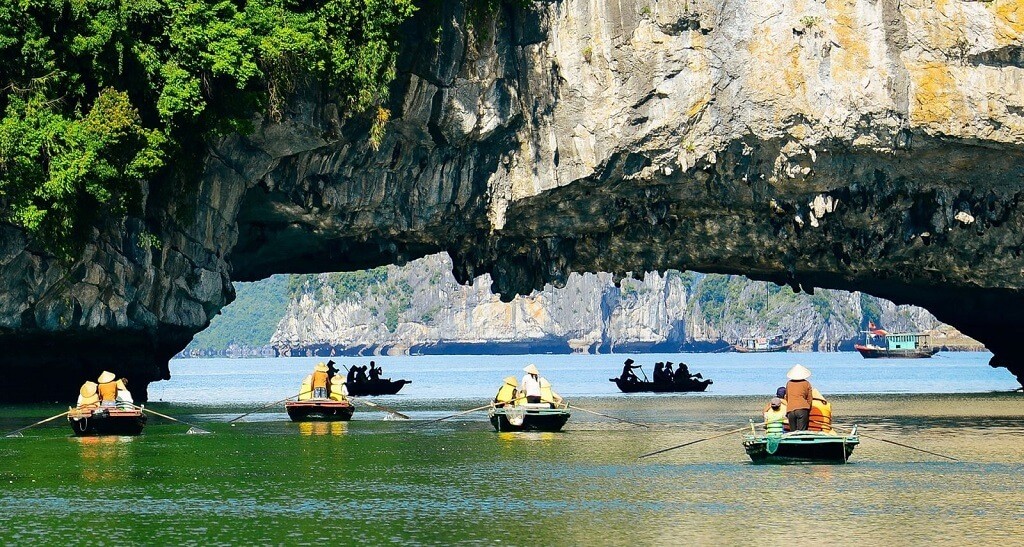 Tour Cát Bà - Vịnh Lan Hạ 2 Ngày 1 Đêm