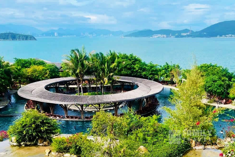 Tour Tham Quan Hòn Tằm 1 Ngày