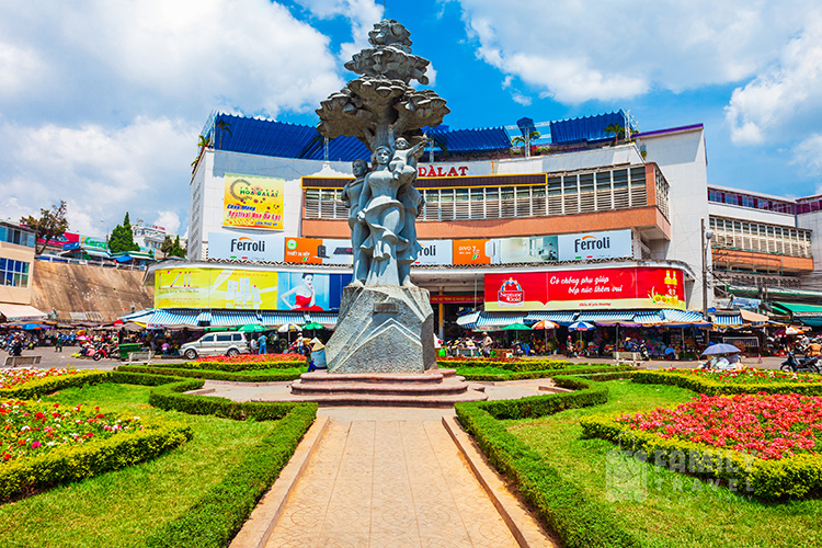Tour Đà Lạt – Chạm Vào Xứ Sở Ngàn Hoa Tour Đà Lạt – Chạm Vào Xứ Sở Ngàn Hoa