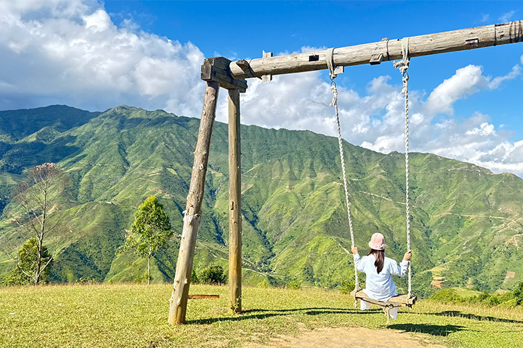 Tour Tà Xùa 2 Ngày | Săn Mây - Sống Lưng Khủng Long - Tắm Khoáng Nóng